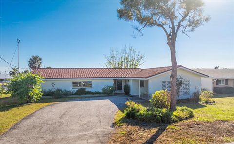 A home in PUNTA GORDA