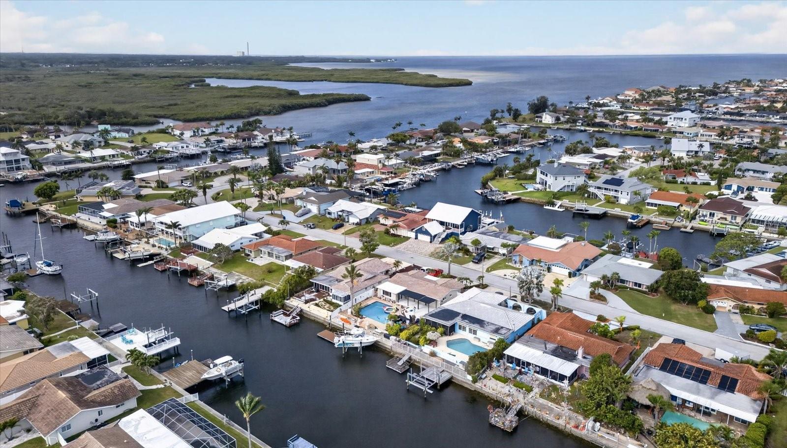 FLOR A MAR - Residential