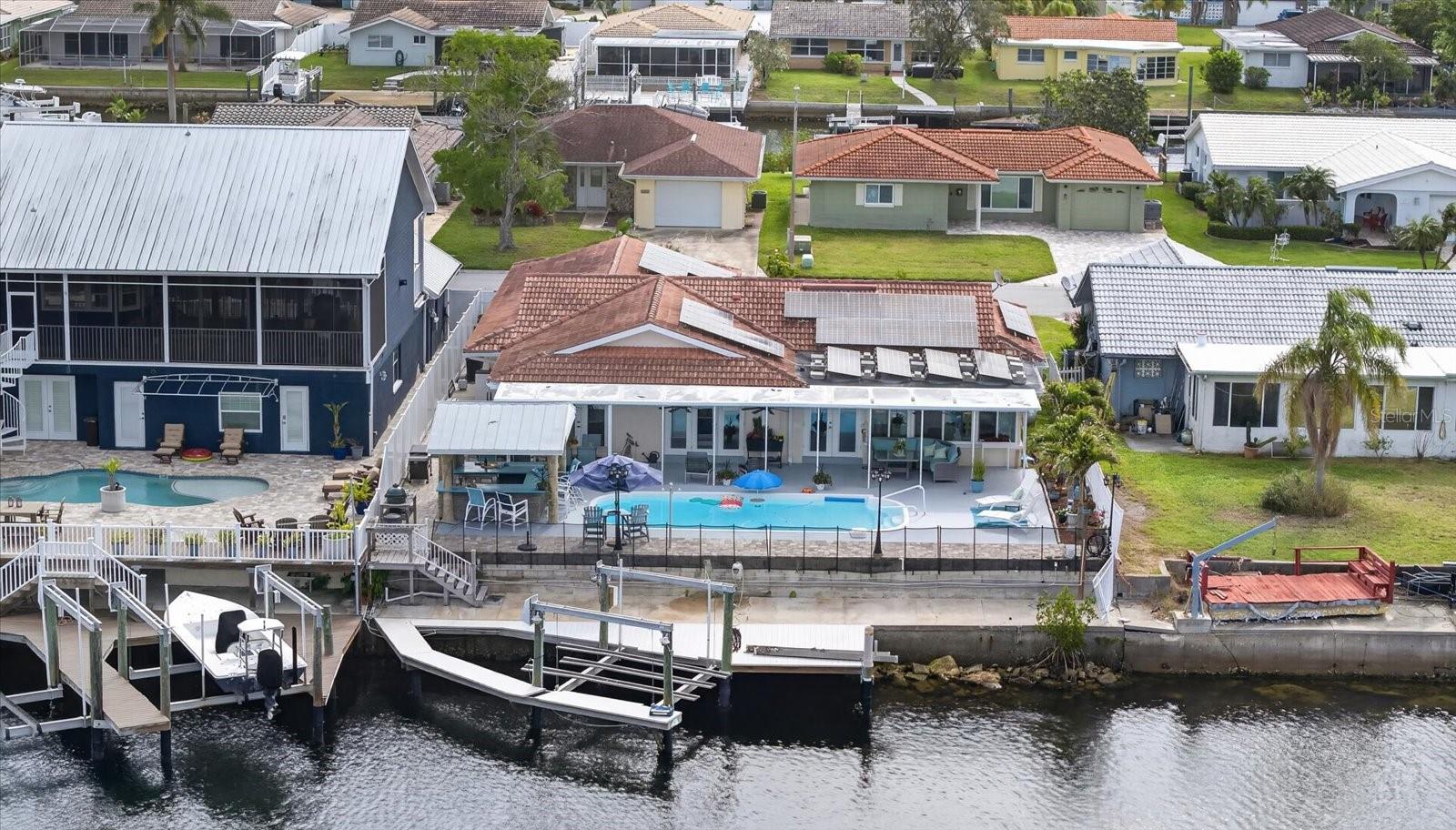 FLOR A MAR - Residential