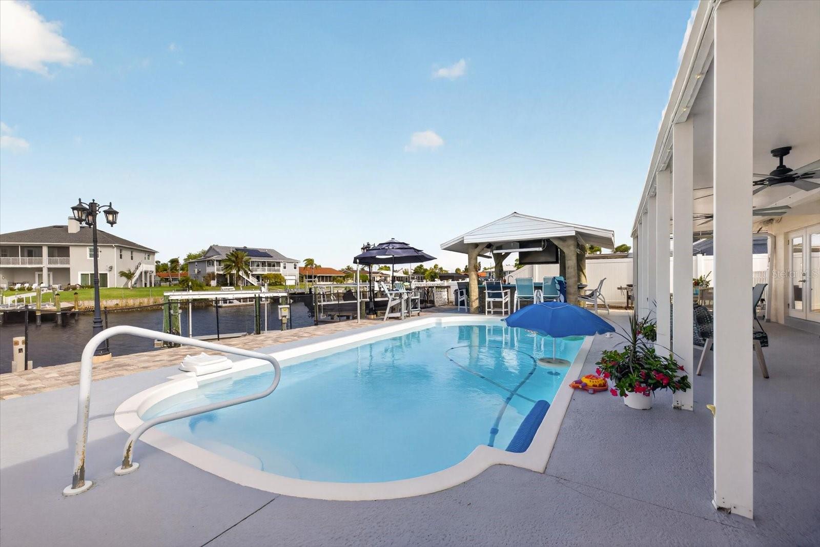 FLOR A MAR - Residential