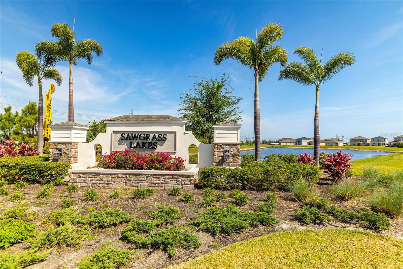SAWGRASS LAKES PH I-III - Residential Lease
