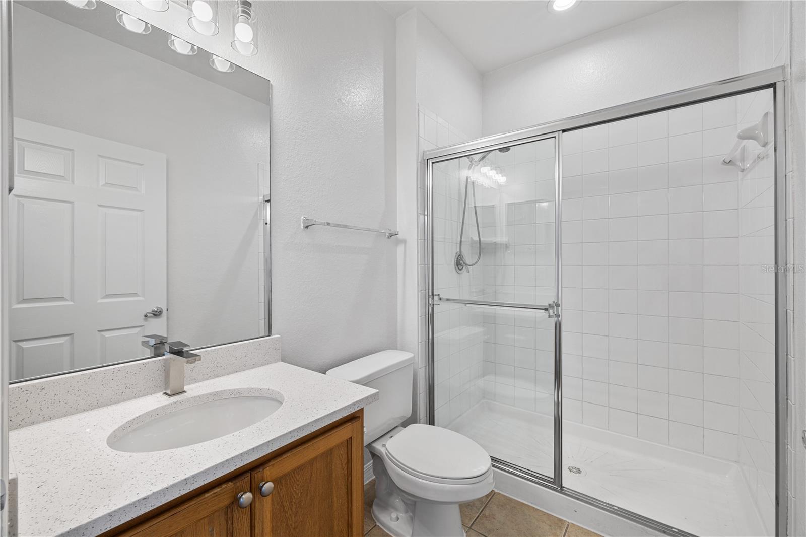 ESTATES/PK CENTRAL CONDO - Residential Lease