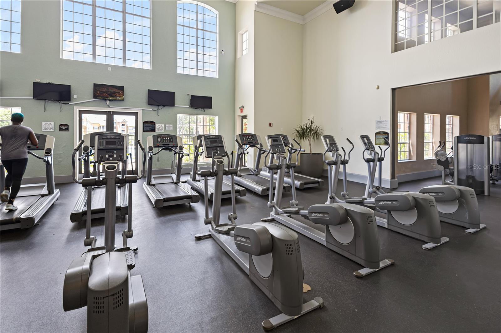 ESTATES/PK CENTRAL CONDO - Residential Lease