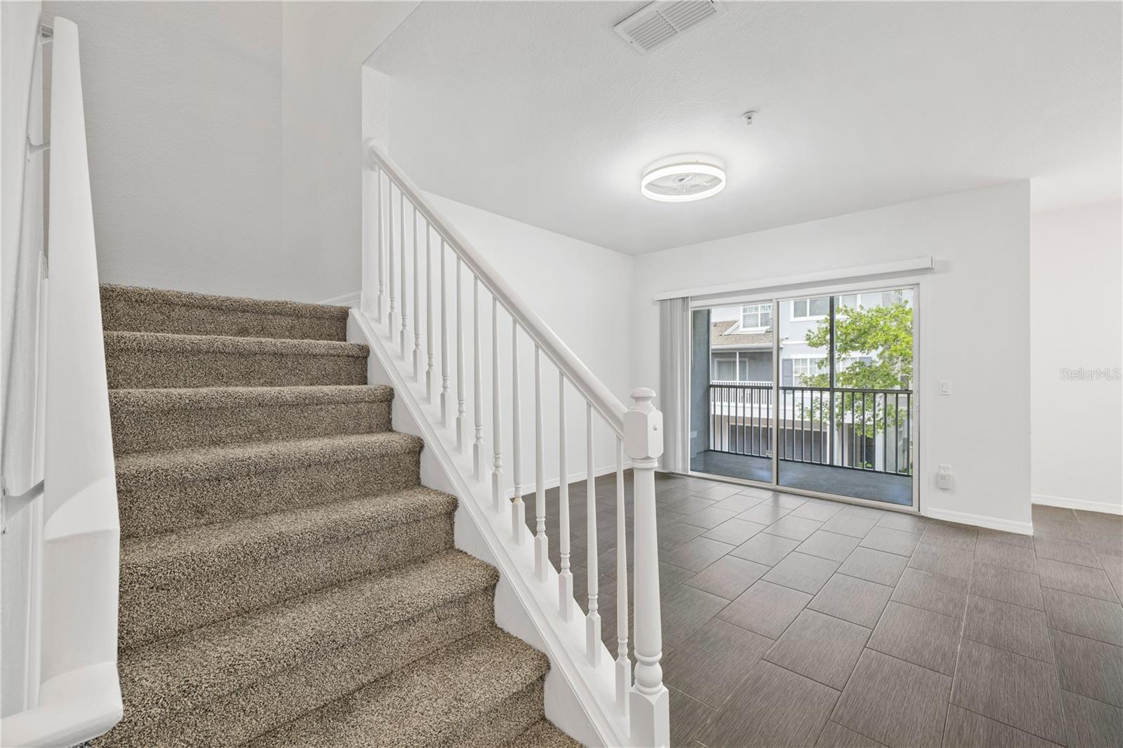 ESTATES/PK CENTRAL CONDO - Residential Lease