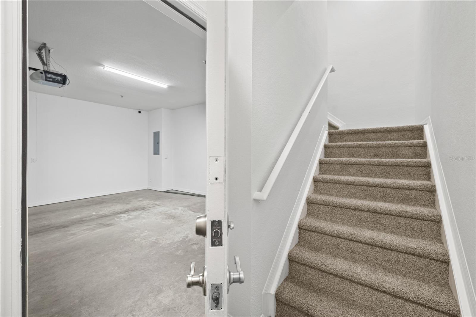 ESTATES/PK CENTRAL CONDO - Residential Lease