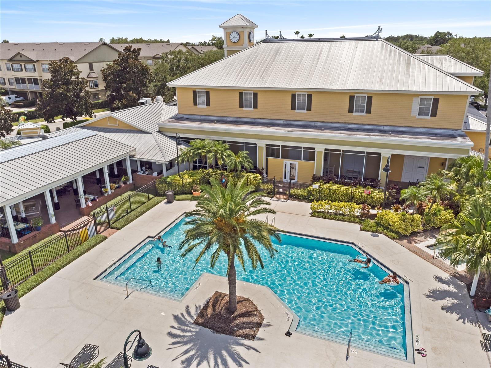 ESTATES/PK CENTRAL CONDO - Residential Lease