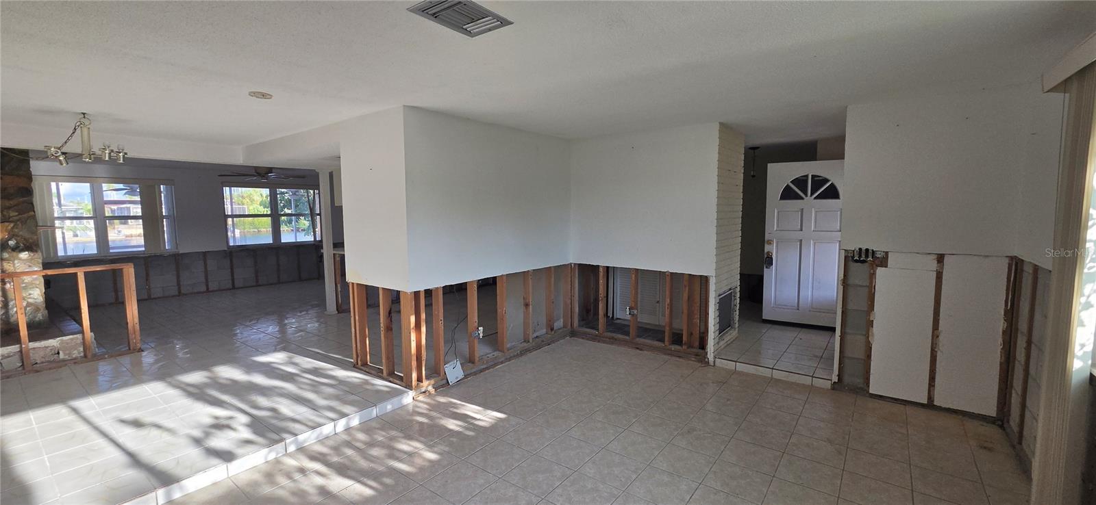 FLOR A MAR - Residential