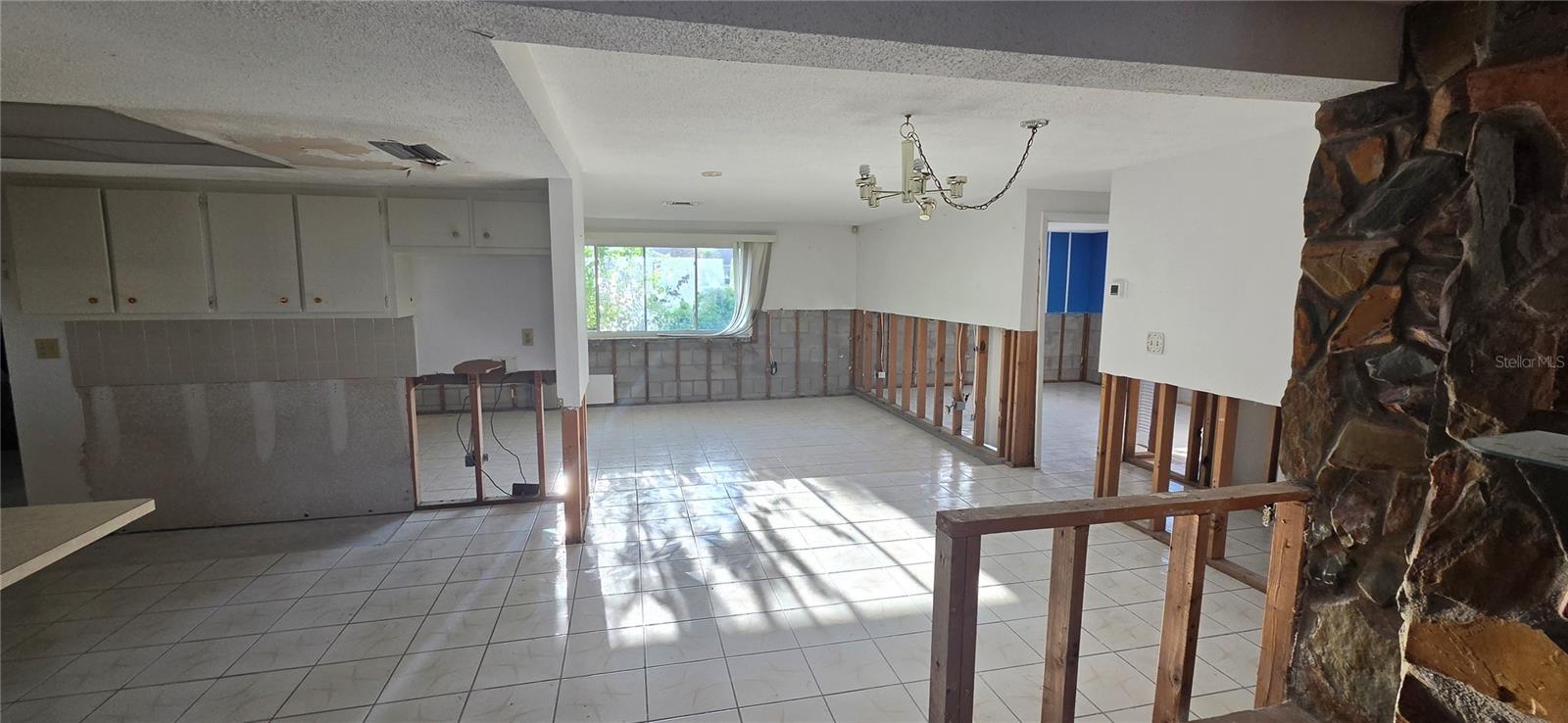 FLOR A MAR - Residential