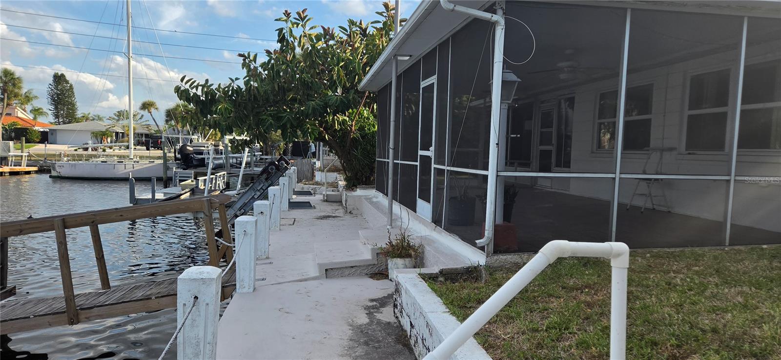 FLOR A MAR - Residential