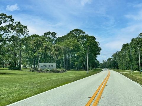 A home in SEBRING