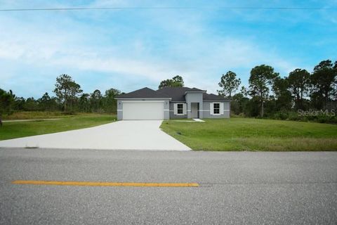 A home in SEBRING