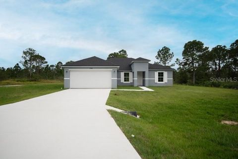 A home in SEBRING