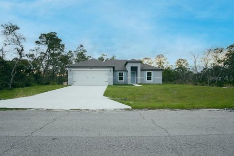 A home in SEBRING