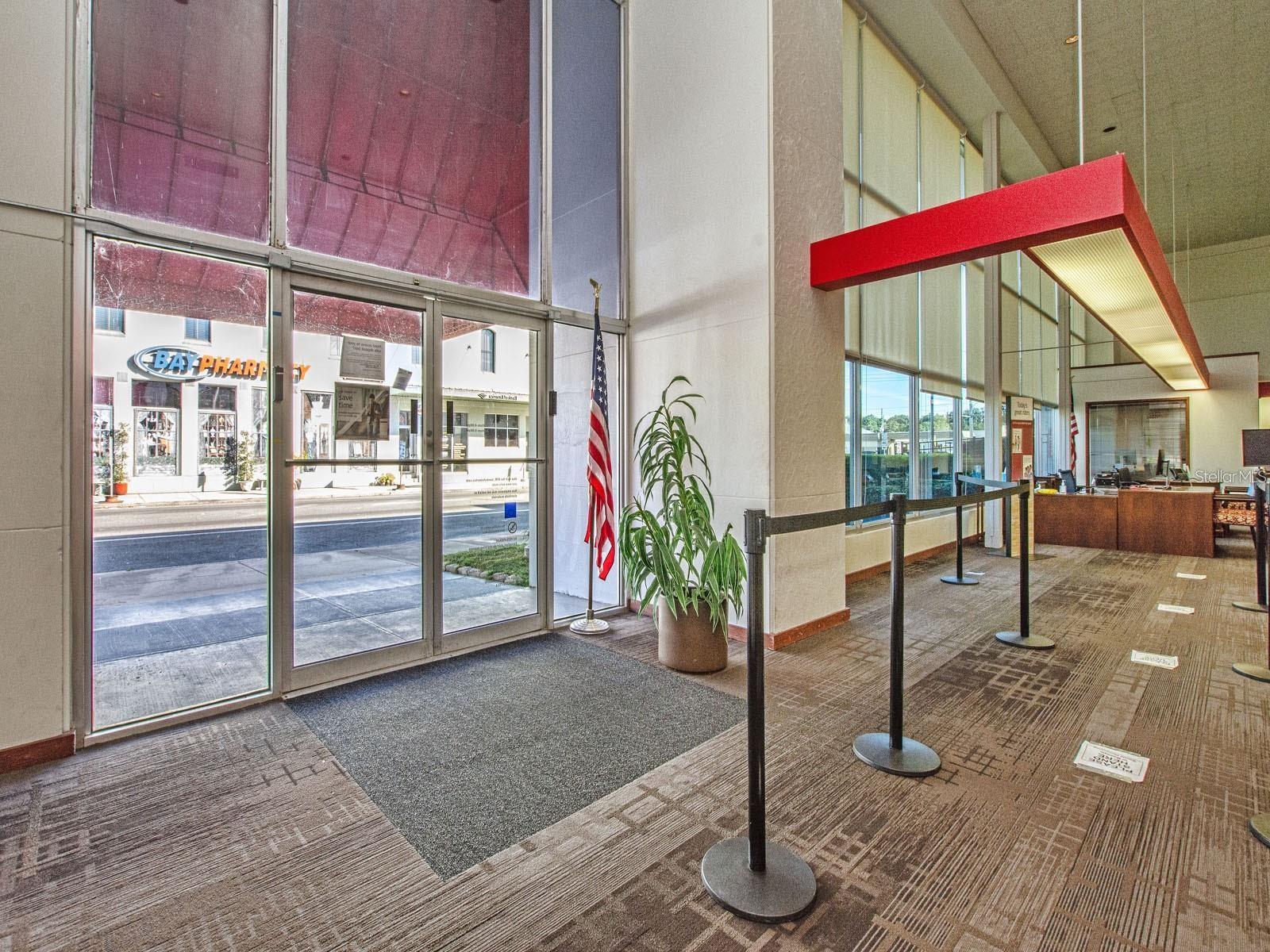 EUSTIS - Commercial Sale