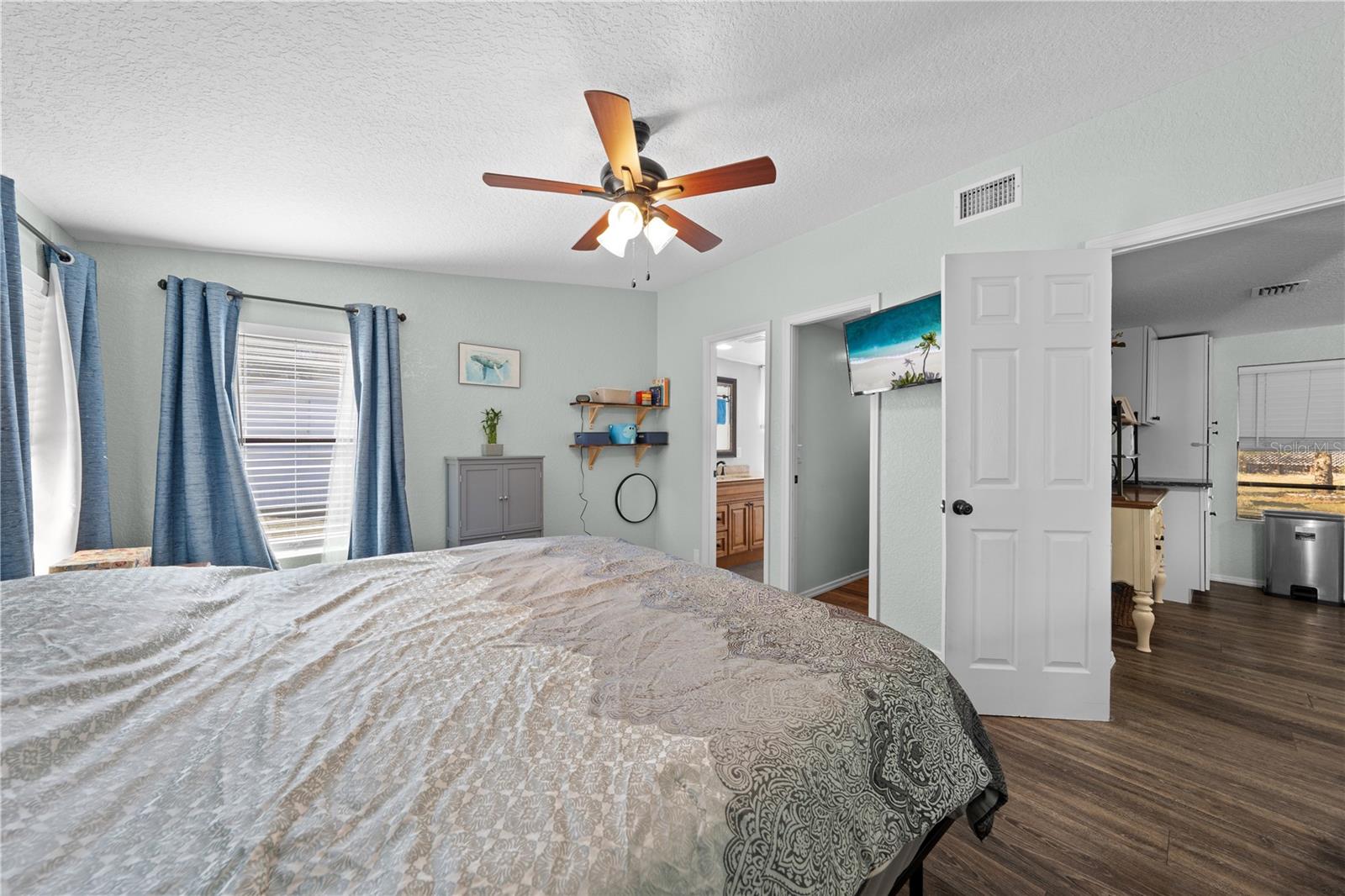 COUNTRYSIDE - Residential