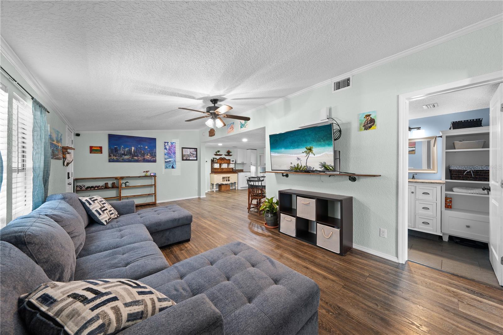 COUNTRYSIDE - Residential