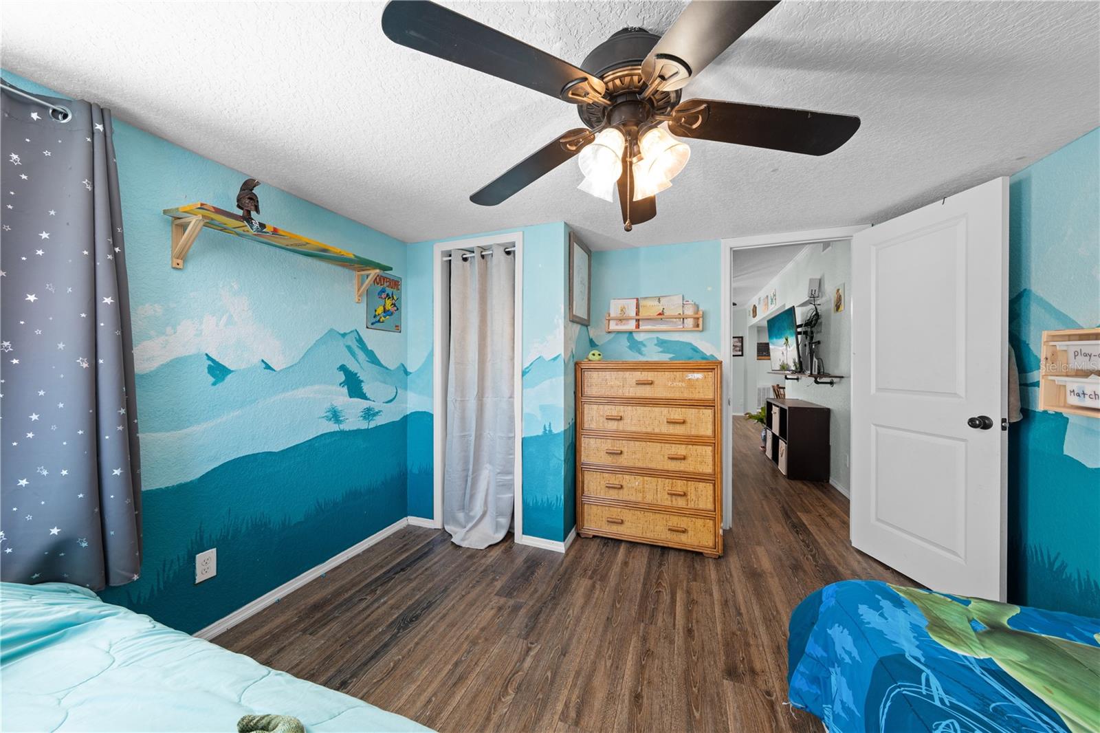 COUNTRYSIDE - Residential