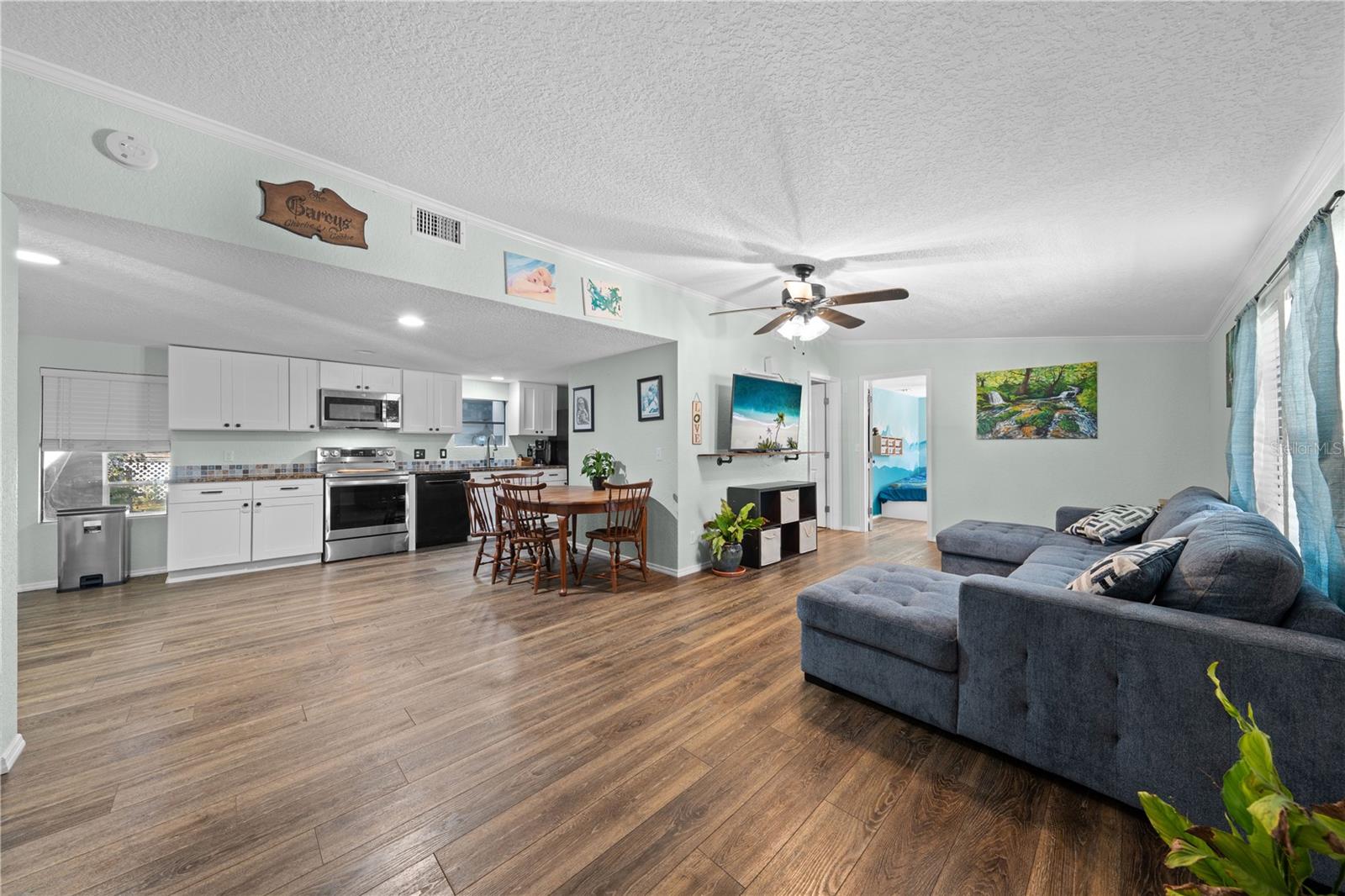 COUNTRYSIDE - Residential