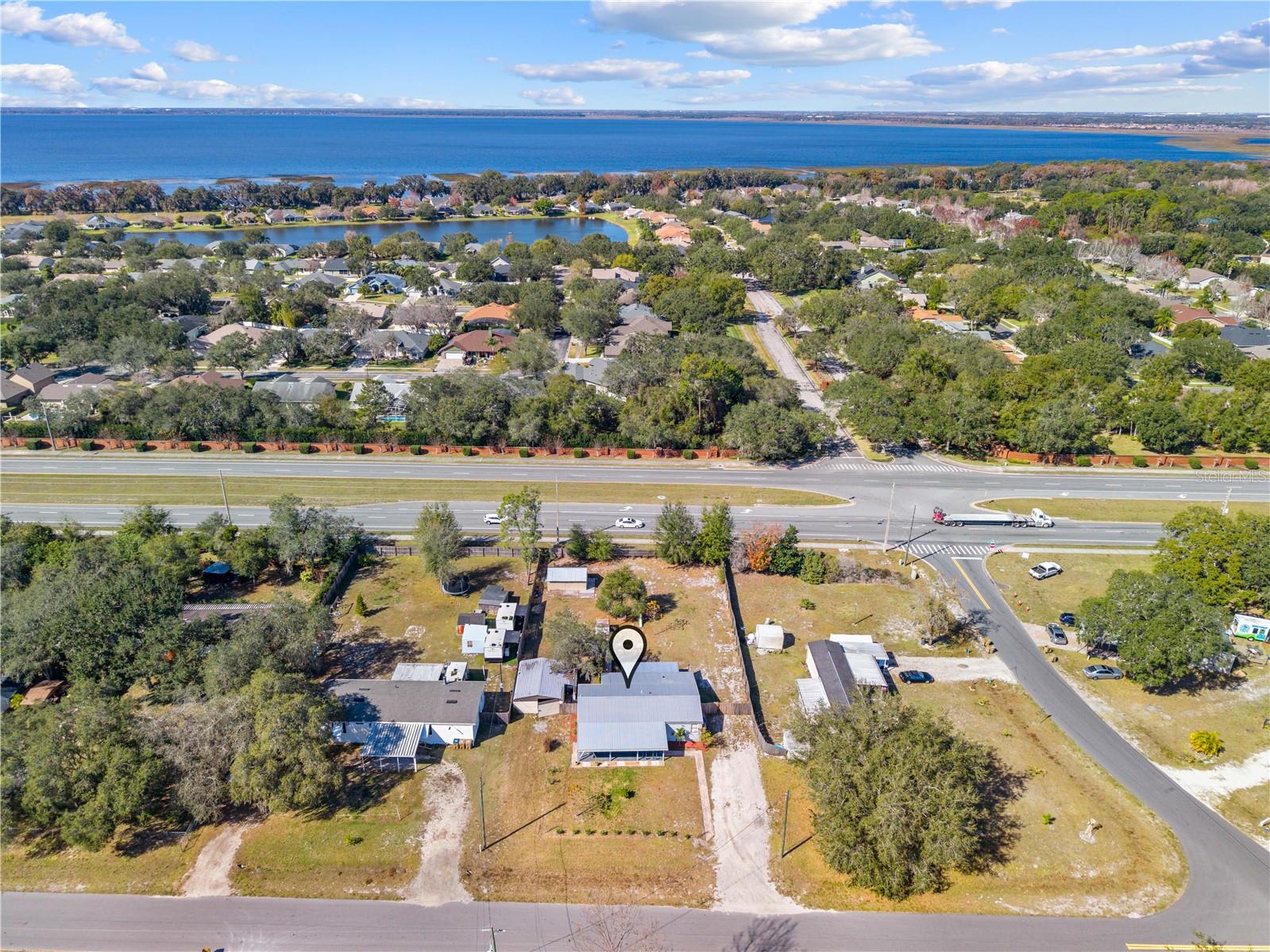 COUNTRYSIDE - Residential