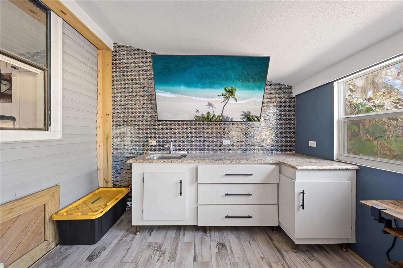 COUNTRYSIDE - Residential