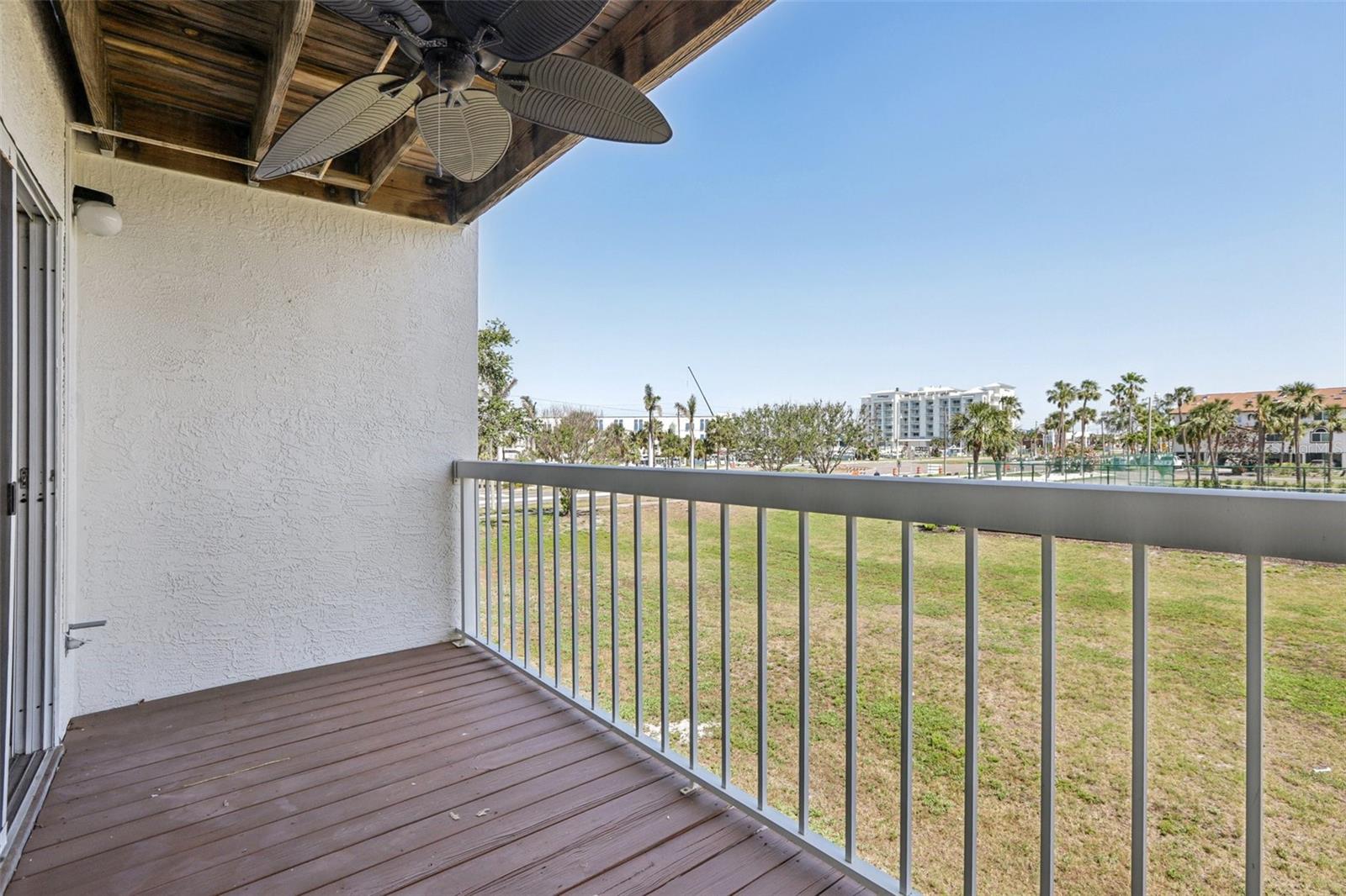 PALMS OF TIERRA - Residential