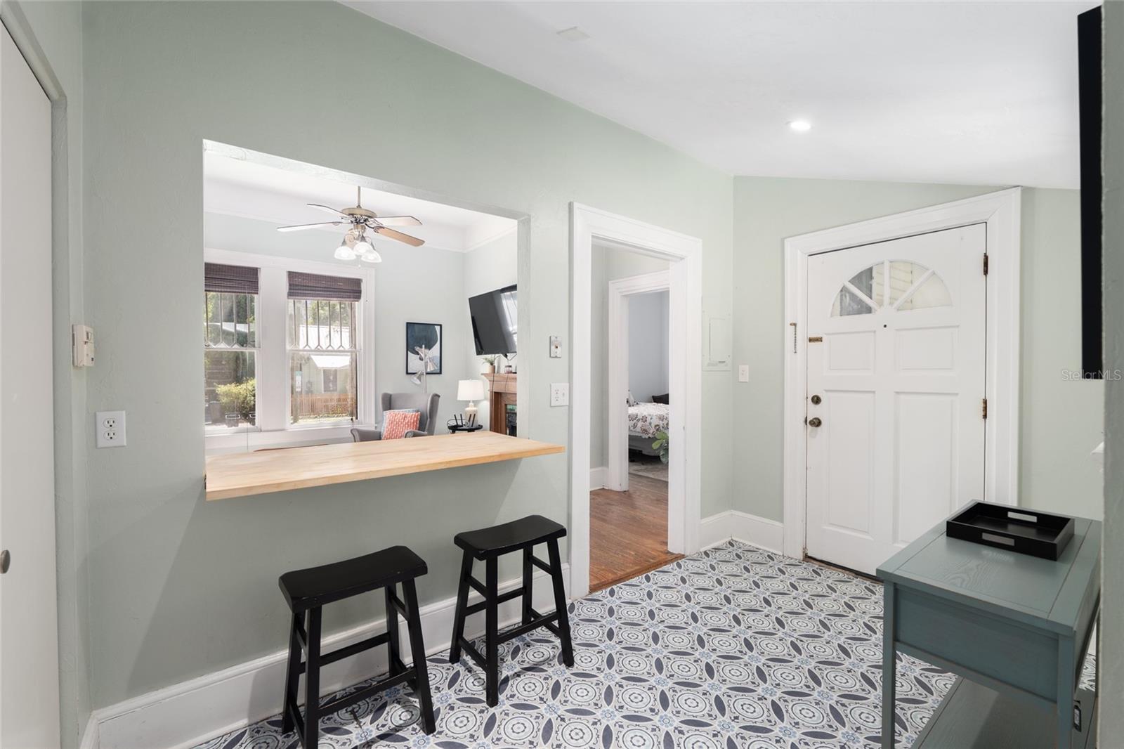 CARLISLE J A &CARLISLE ESTATE LANDS - Residential Income