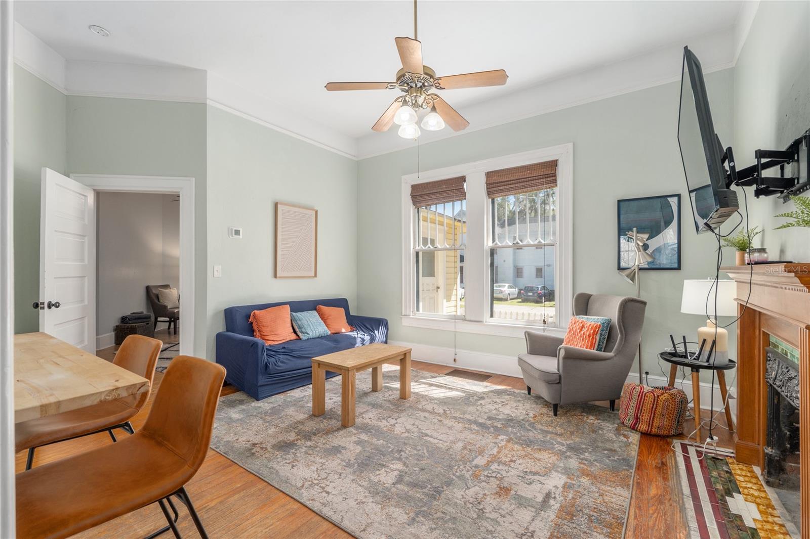 CARLISLE J A &CARLISLE ESTATE LANDS - Residential Income