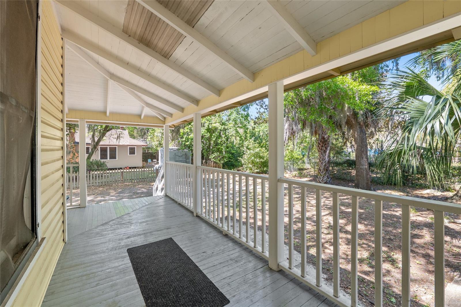 CARLISLE J A &CARLISLE ESTATE LANDS - Residential Income