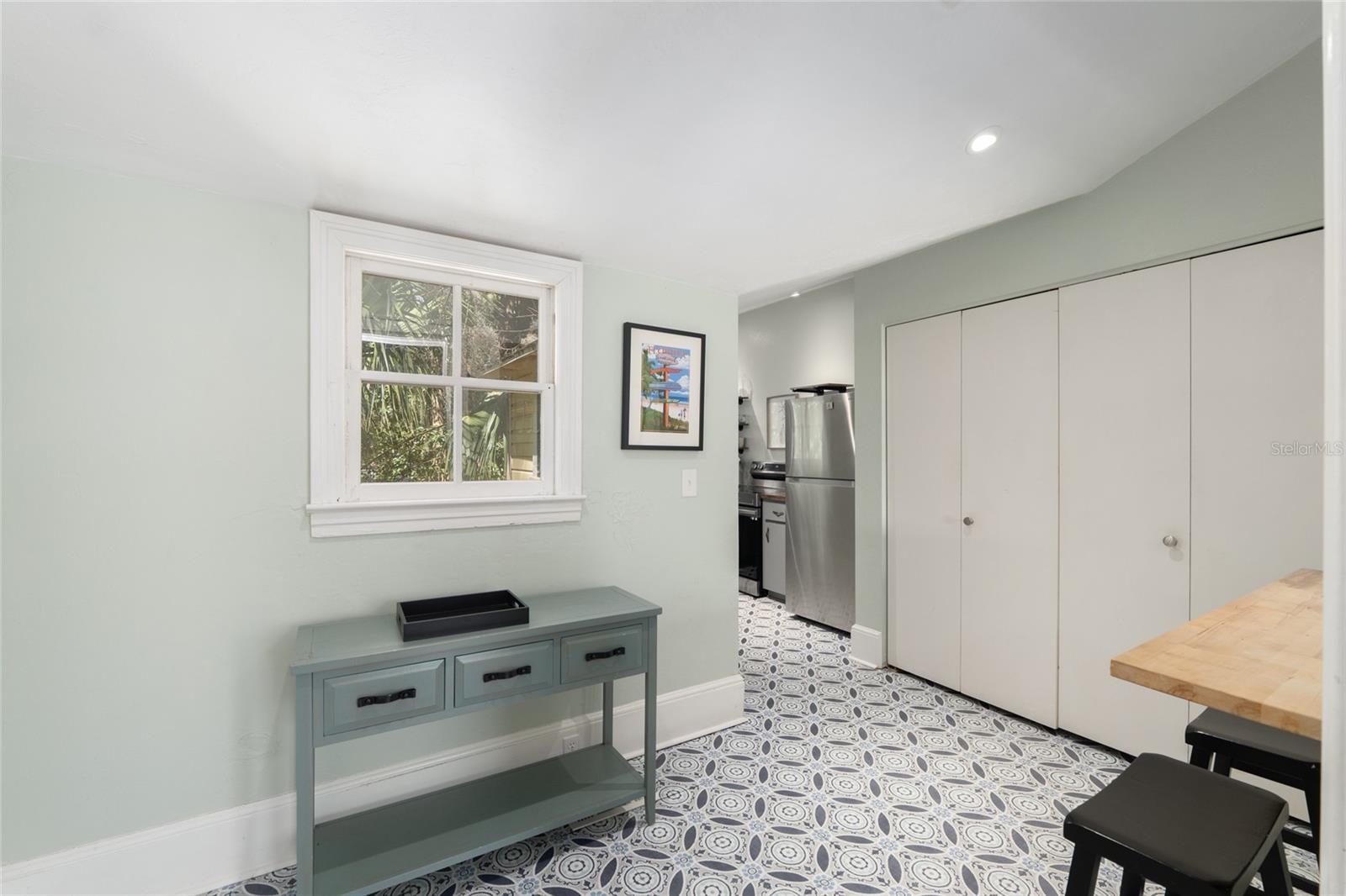 CARLISLE J A &CARLISLE ESTATE LANDS - Residential Income