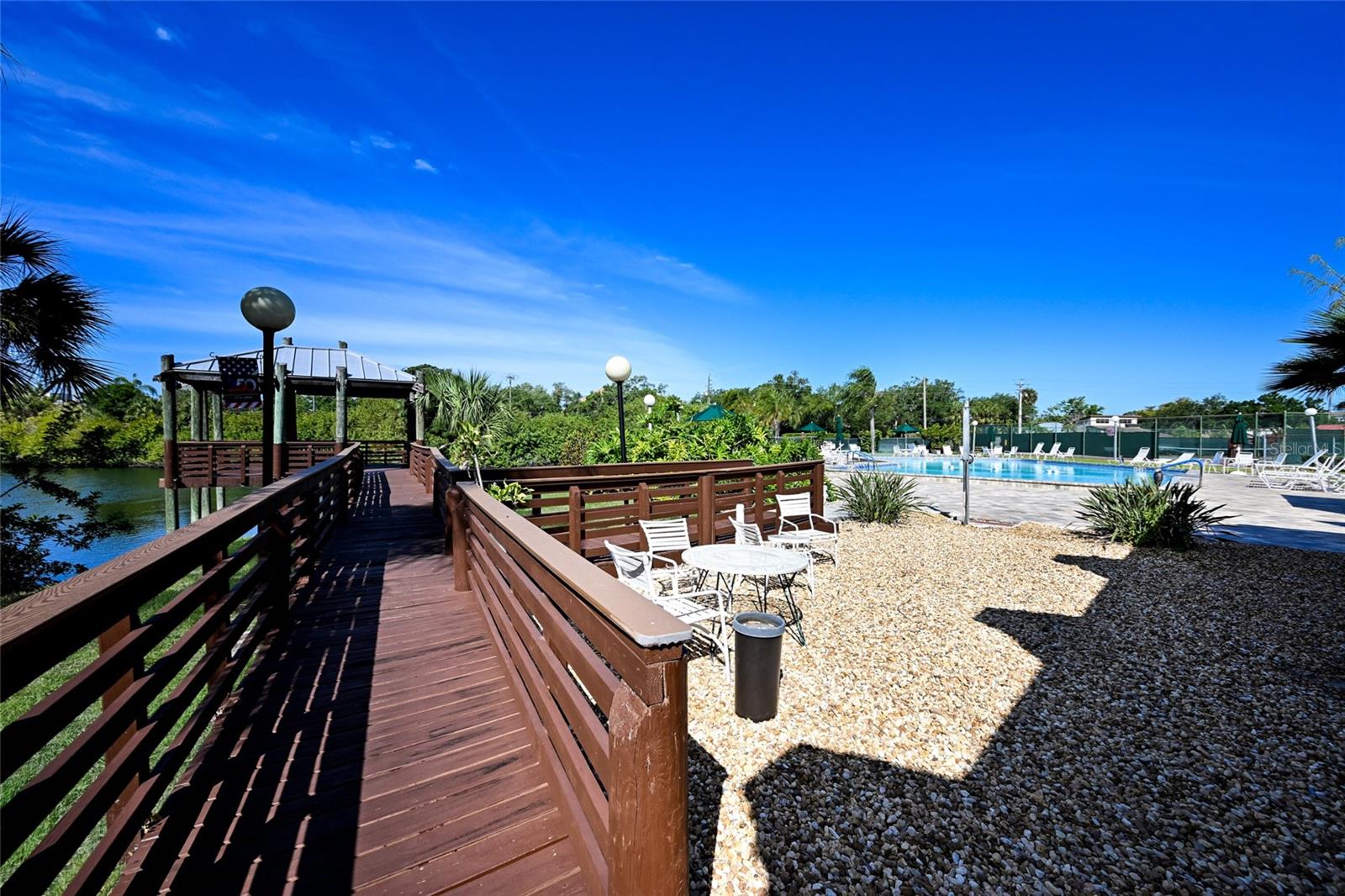 MEADOWCROFT - Residential