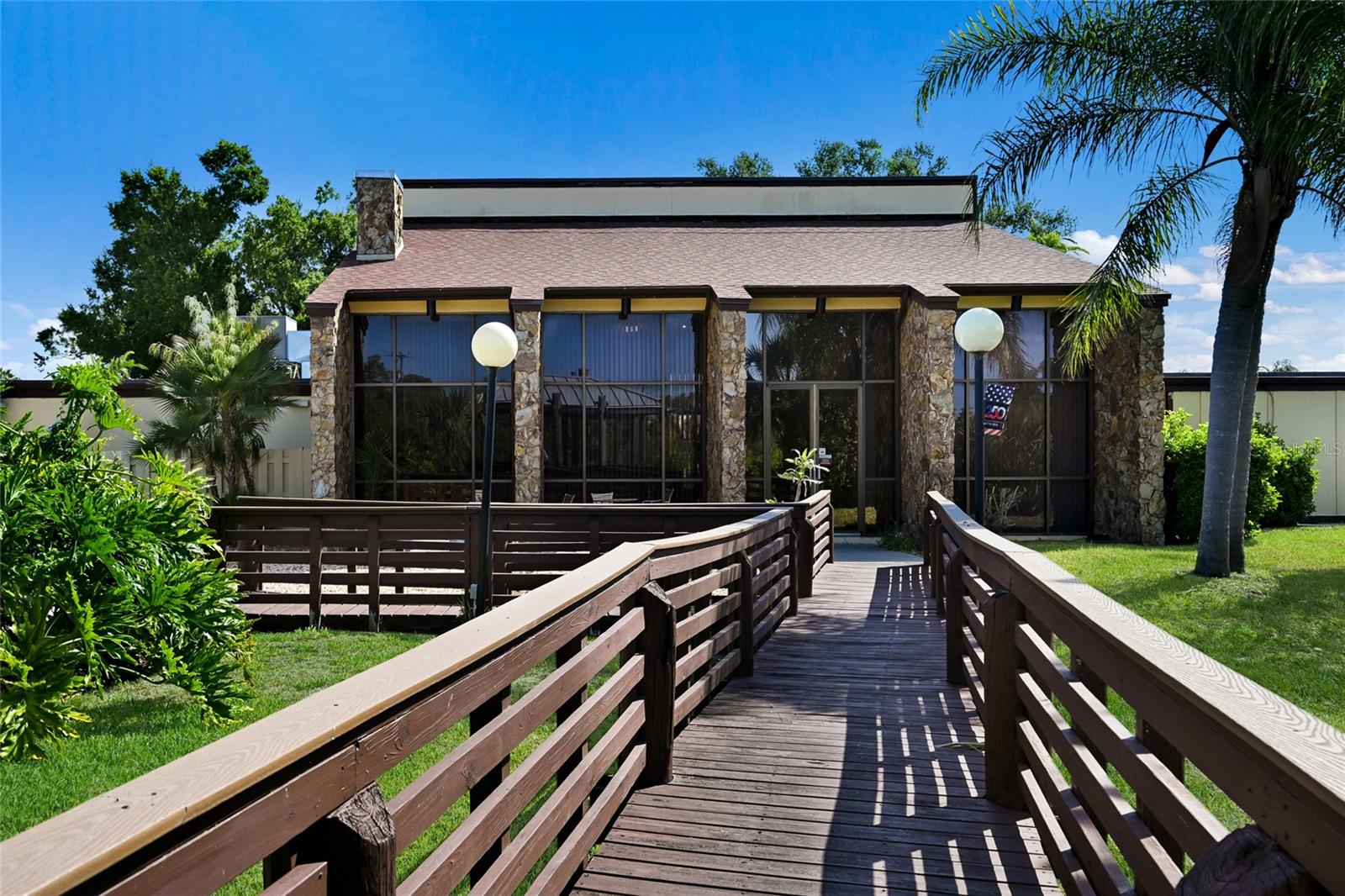 MEADOWCROFT - Residential