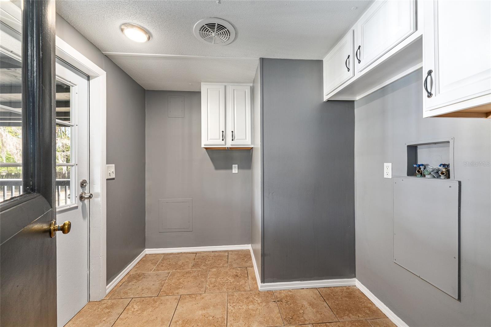 THE LAKES SUB - Residential