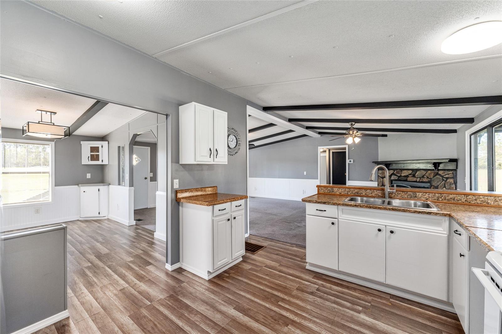 THE LAKES SUB - Residential