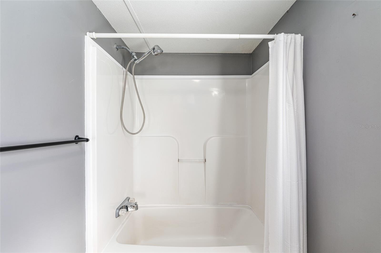 THE LAKES SUB - Residential