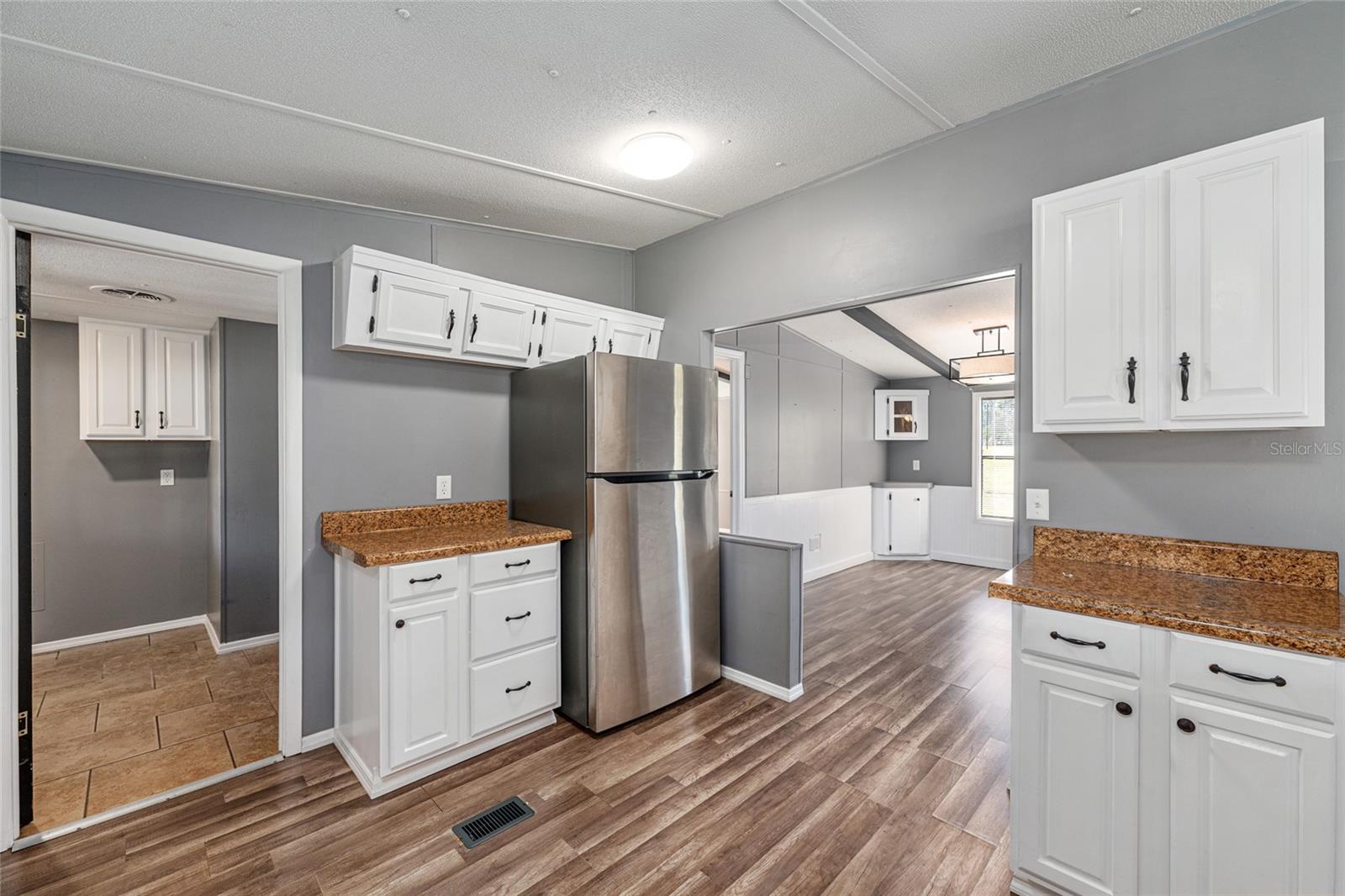 THE LAKES SUB - Residential