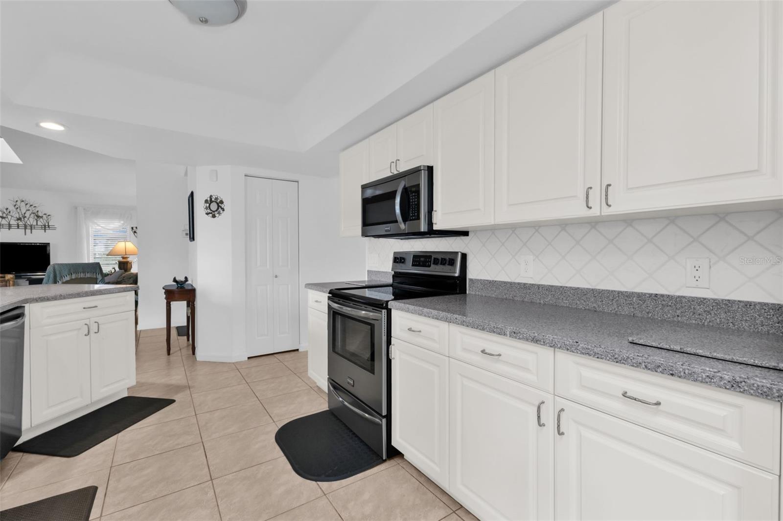 PUNTA GORDA ISLES SEC 23 - Residential