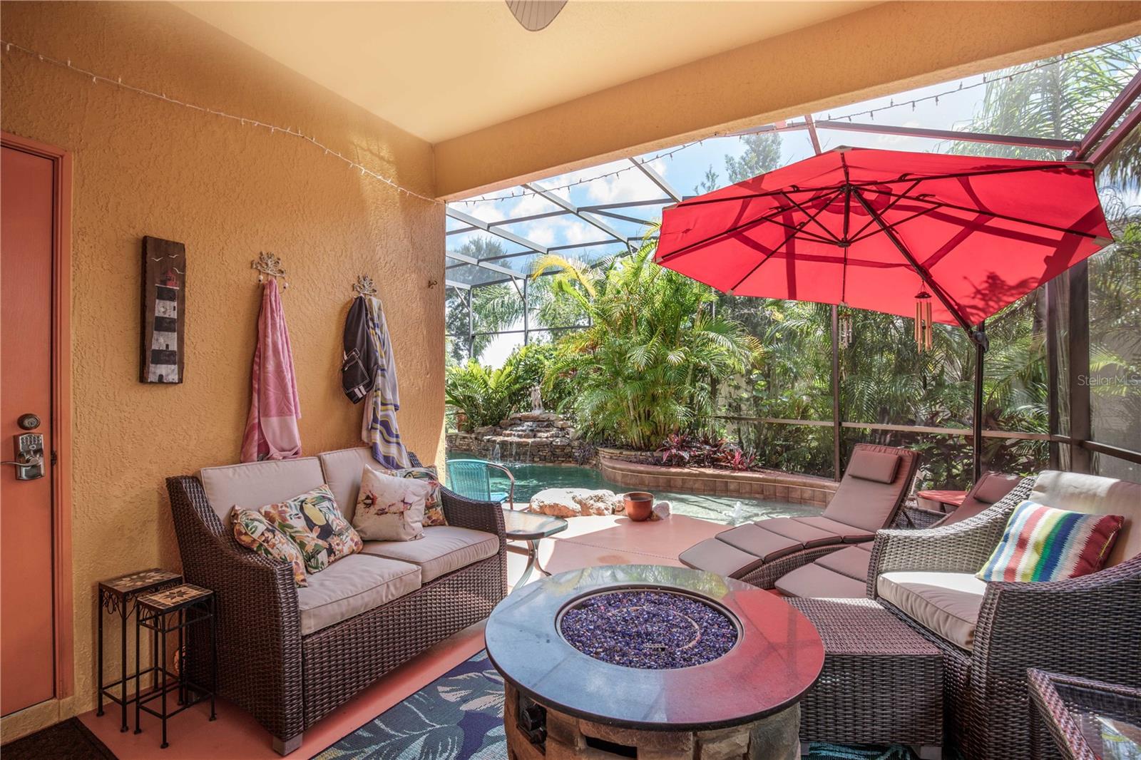 LAKES OF MOUNT DORA - Residential