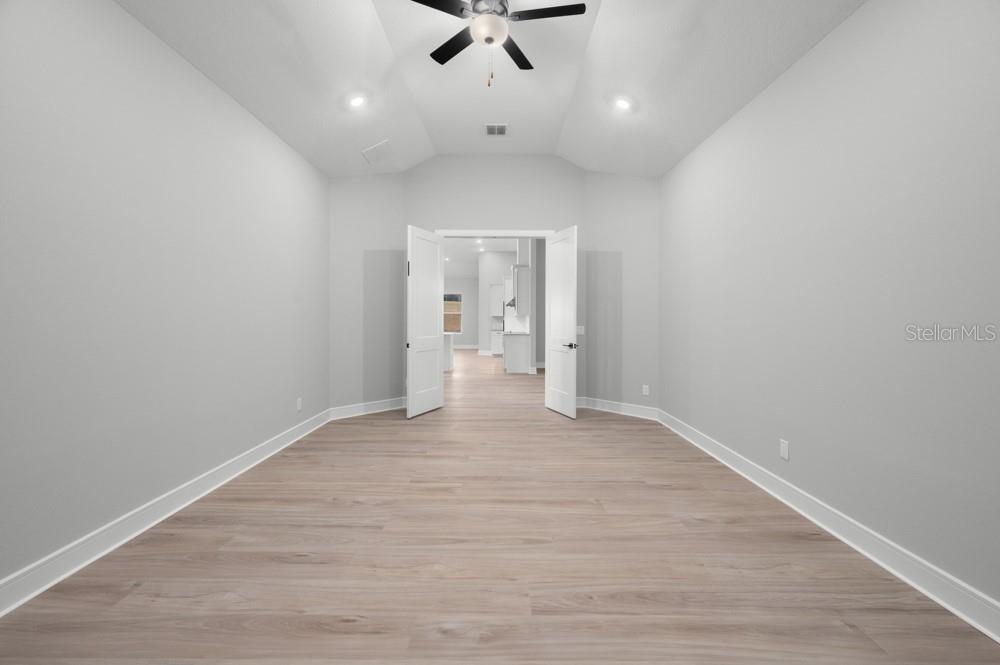 SADDLE HILL - Residential