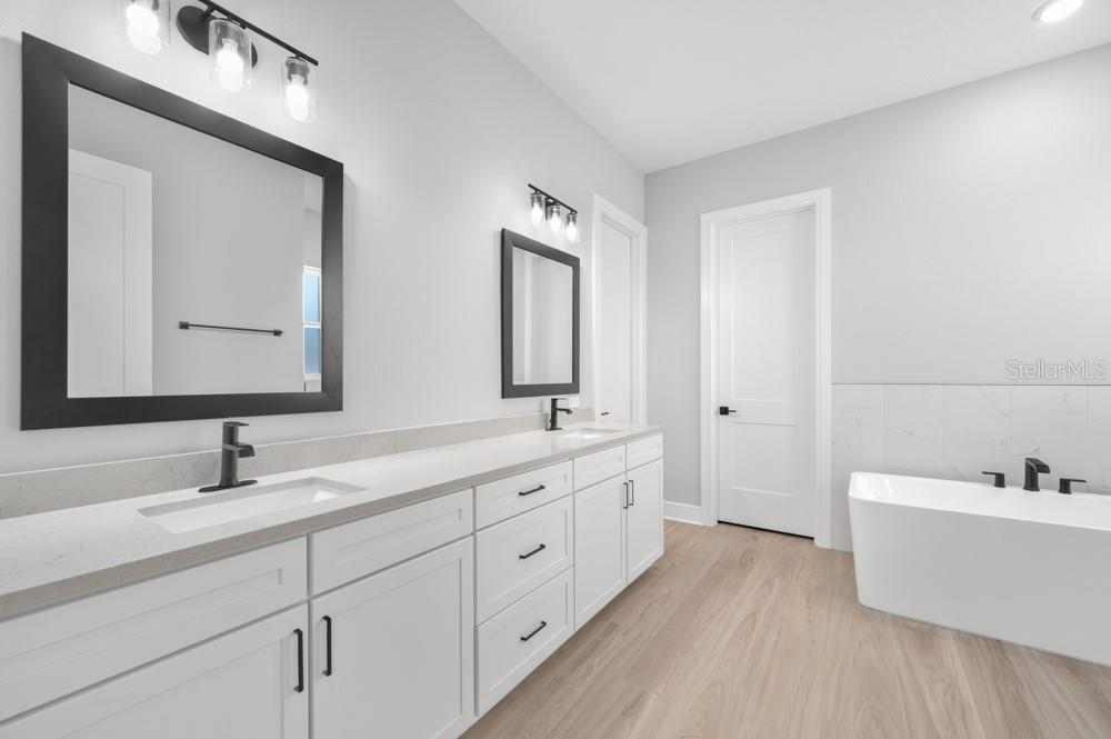 SADDLE HILL - Residential