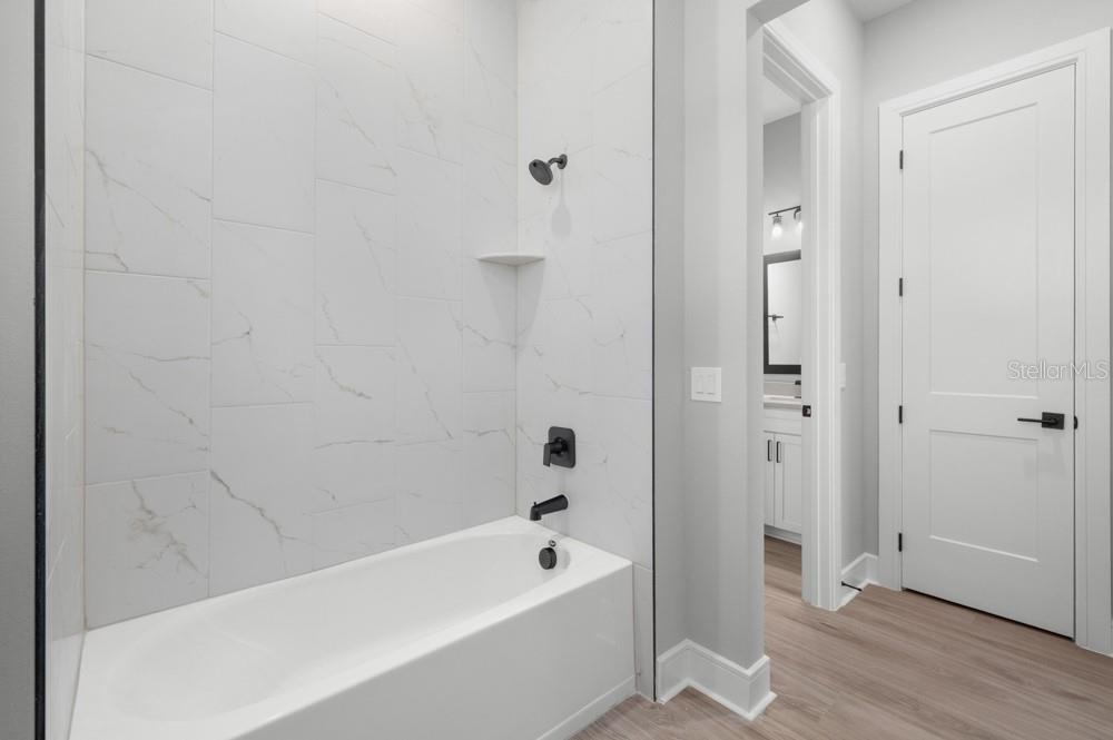 SADDLE HILL - Residential