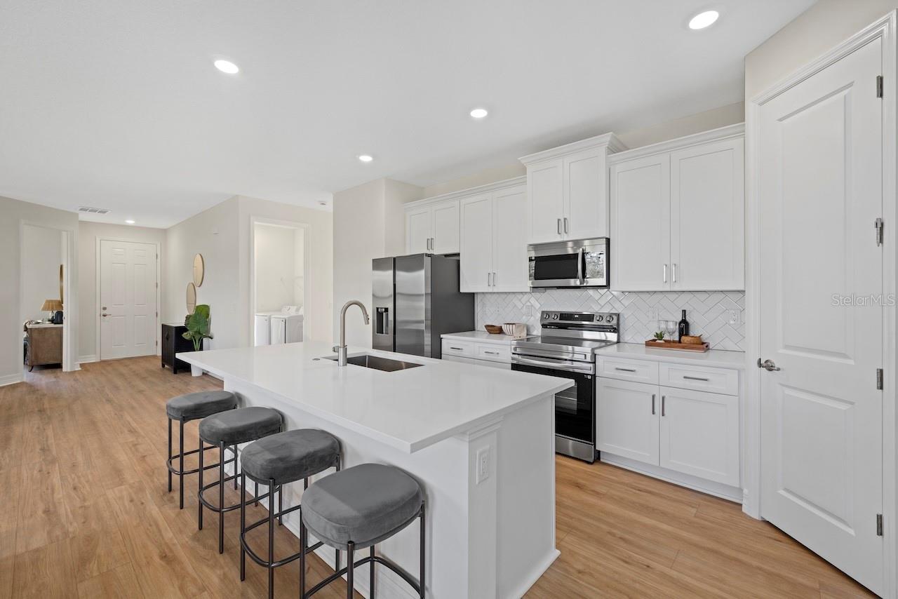 PORT CHARLOTTE SUB 04 - Residential Lease