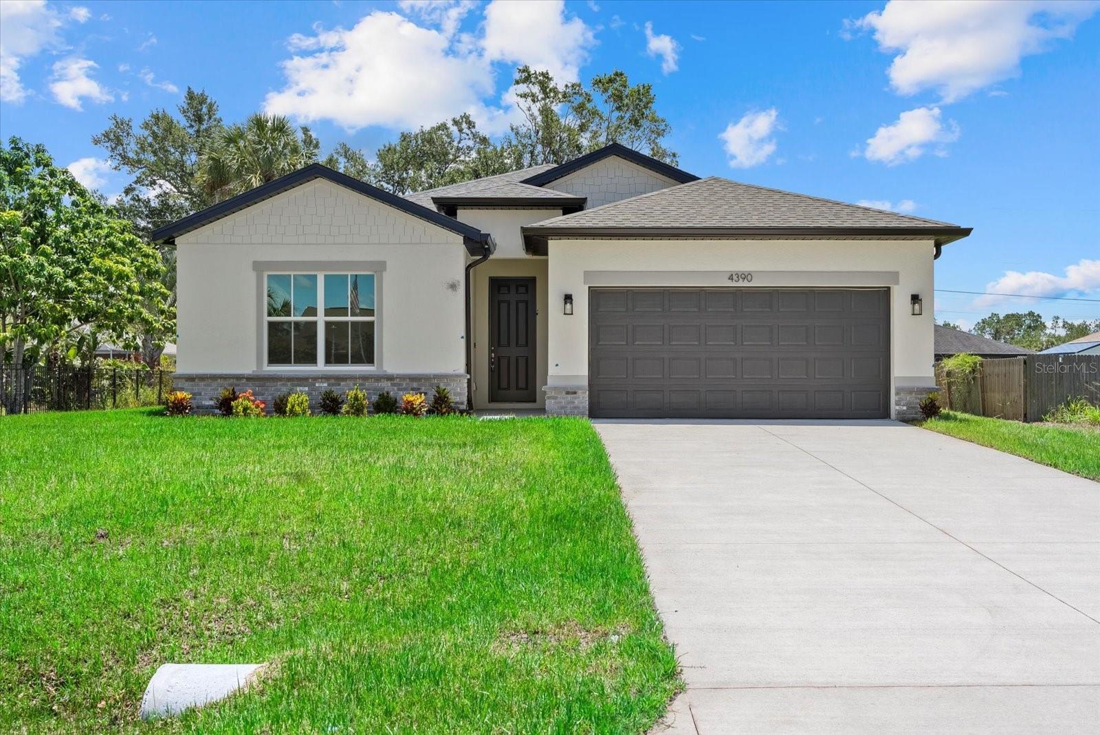 PORT CHARLOTTE SUB 04 - Residential Lease