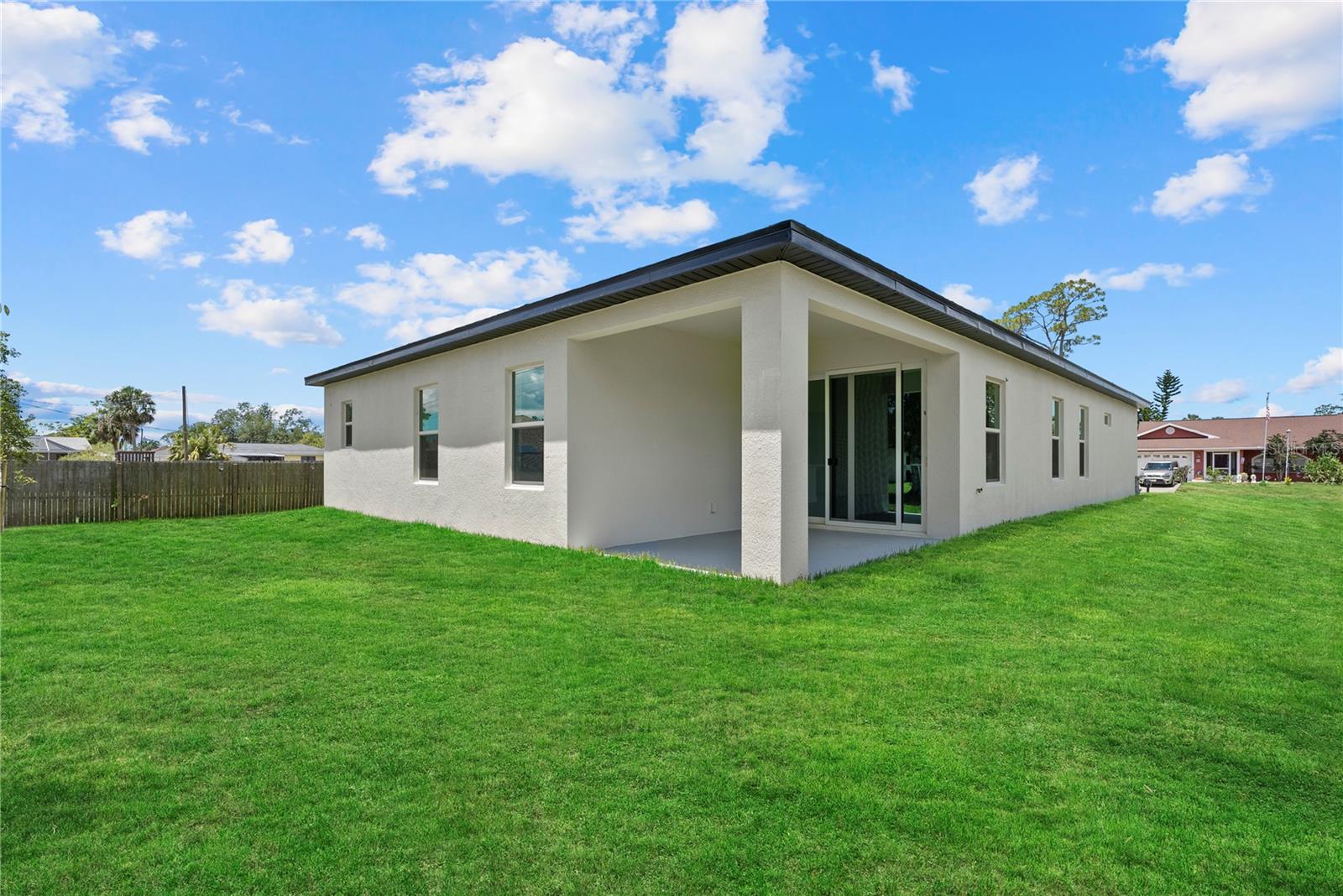PORT CHARLOTTE SUB 04 - Residential Lease