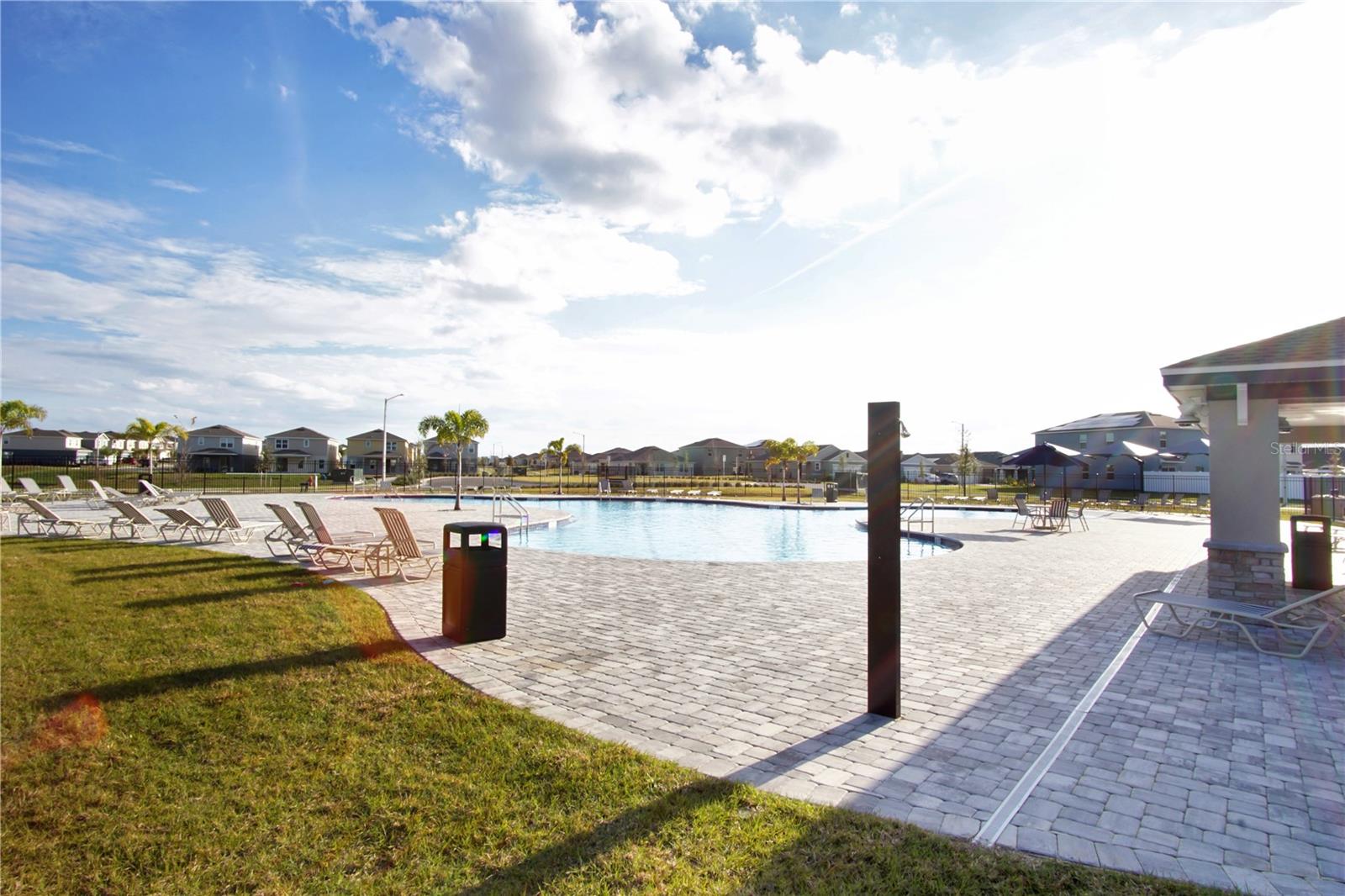 ASTONIA PH 2 & 3 - Residential Lease