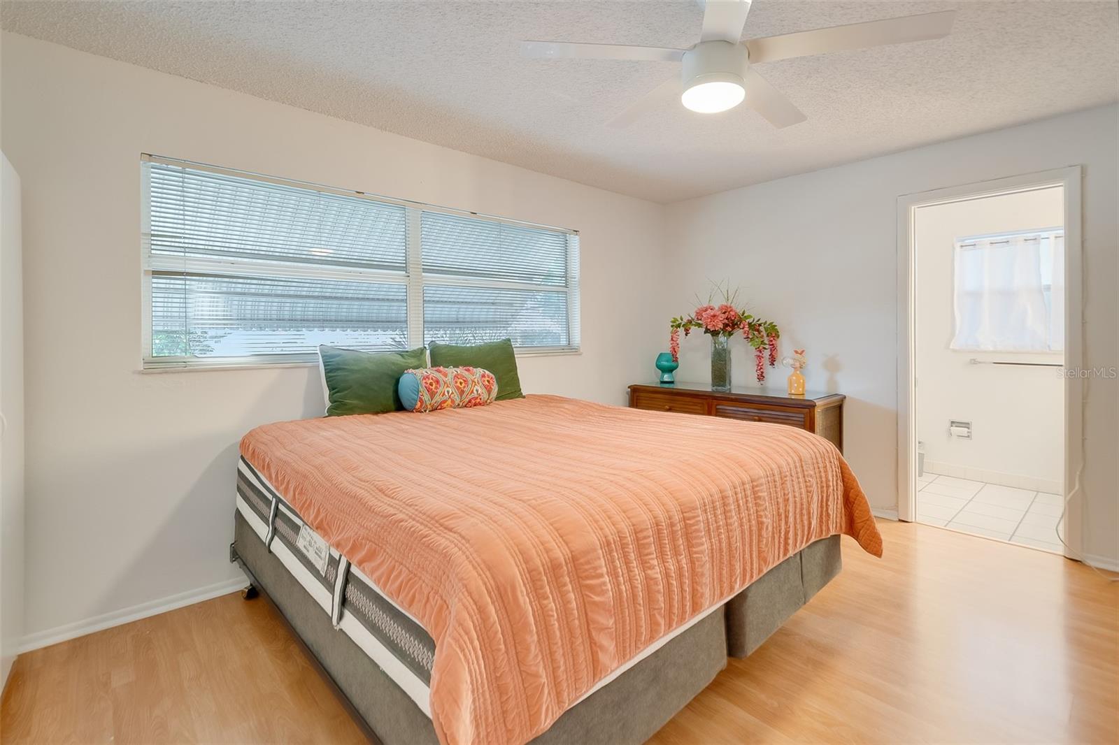 OAKHURST GROVES 2ND ADD - Residential