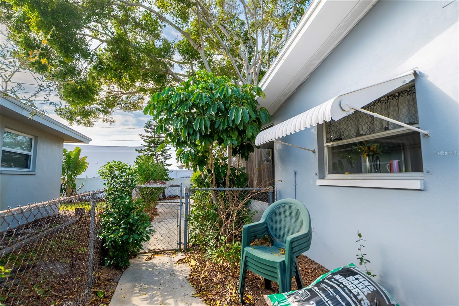 OAKHURST GROVES 2ND ADD - Residential