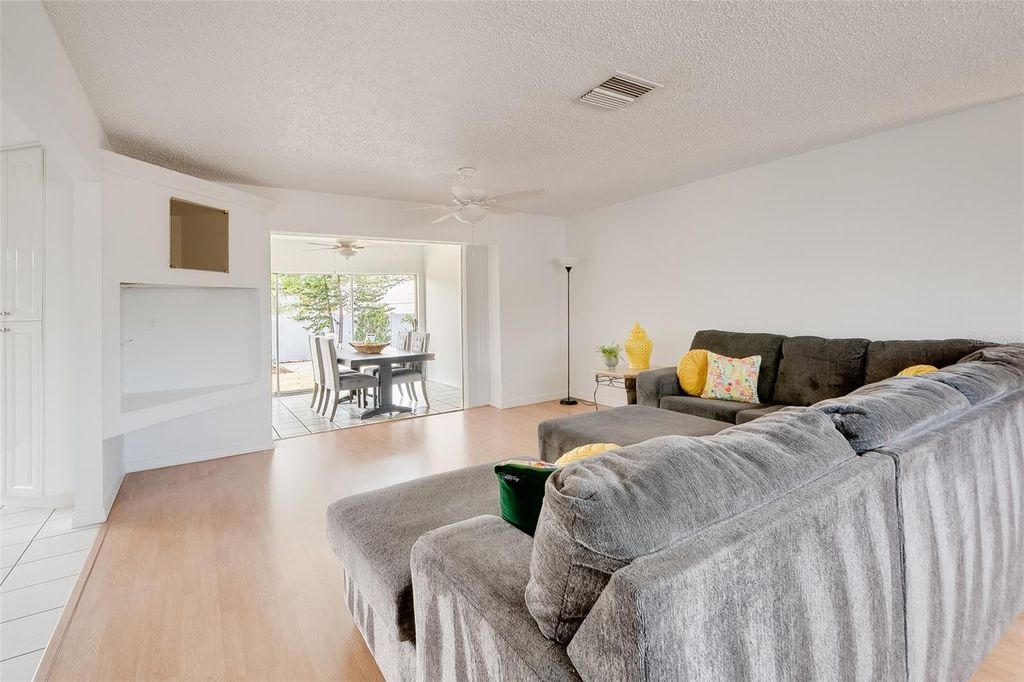 Photo of 13840 94th Avenue, Seminole, FL 33776 (MLS # TB8480936)