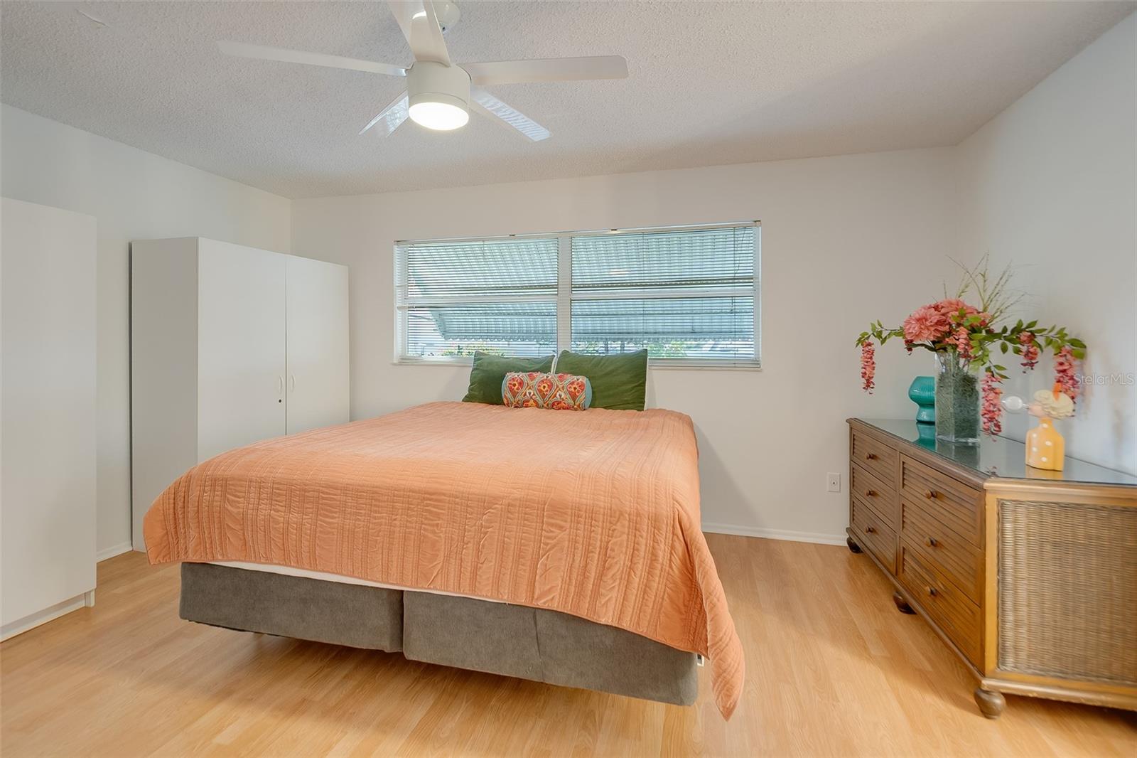 OAKHURST GROVES 2ND ADD - Residential