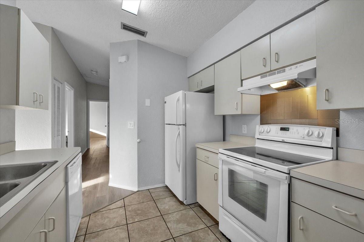 CEDAR WOODS 02 - Residential