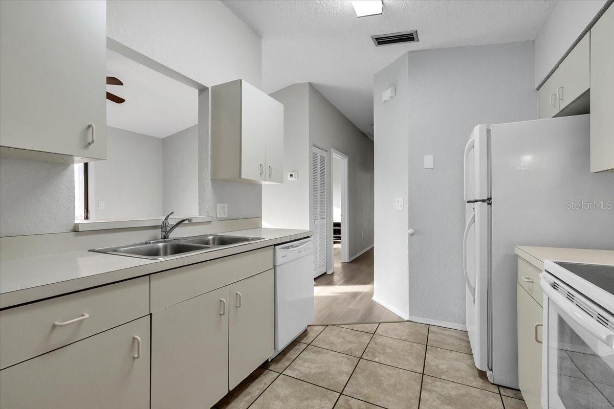 CEDAR WOODS 02 - Residential